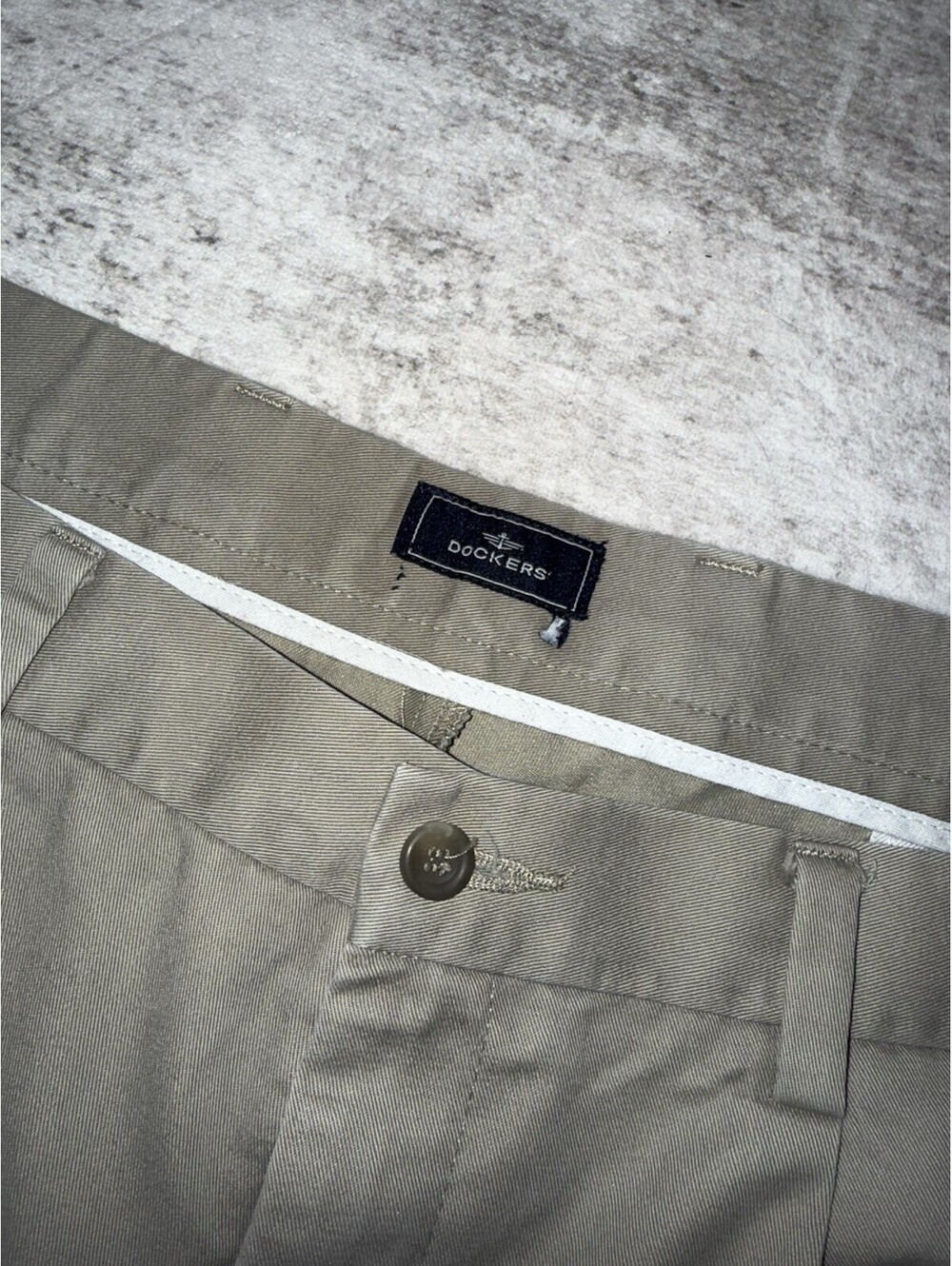 Dockers Mens Khaki Pants 48x34 Classic Fit Pleated Front Tan Chino Big Tall